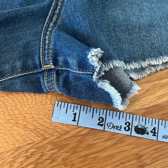 Veronica Beard Timmi Shorts, Size 27/4 - Picture 8 of 9